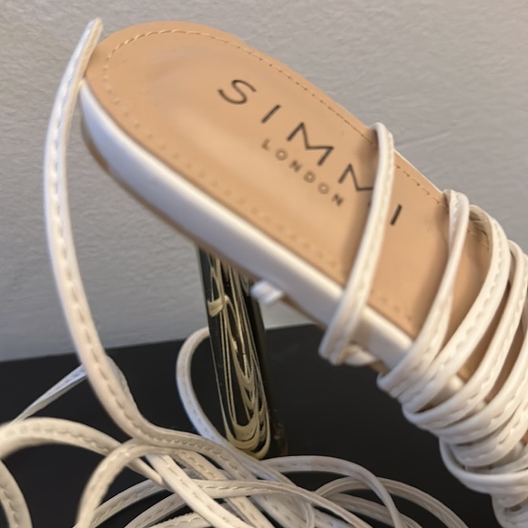Simmi London Shoes Baylee Ankle Tie Heels in White Color: Gold/White Size: 8 - Picture 3 of 5